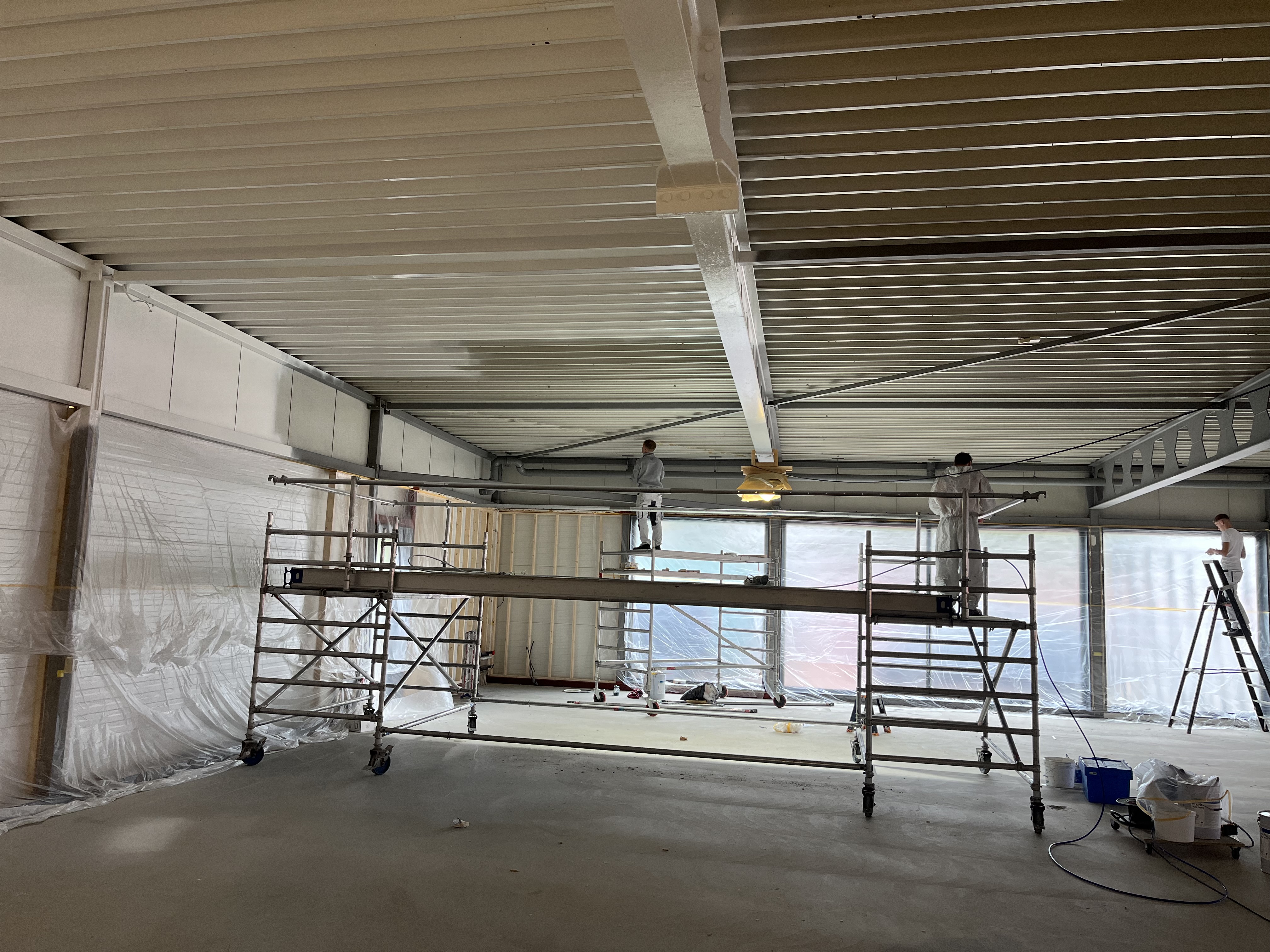 Schilderwerk Autoshowroom Munsterhuis, Hengelo — foto 5