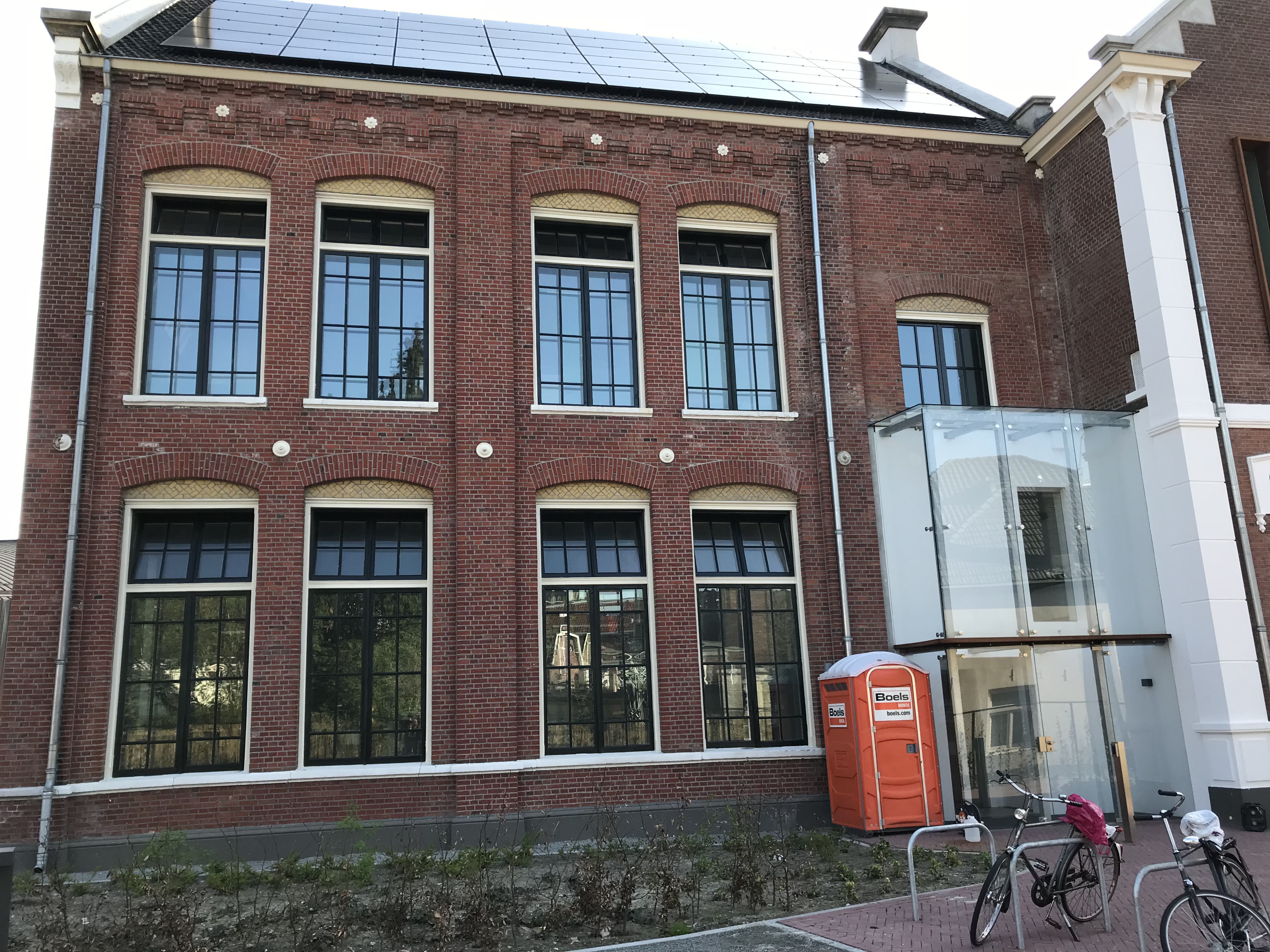 Schilderwerk Fabrieksschool, Enschede — foto 2